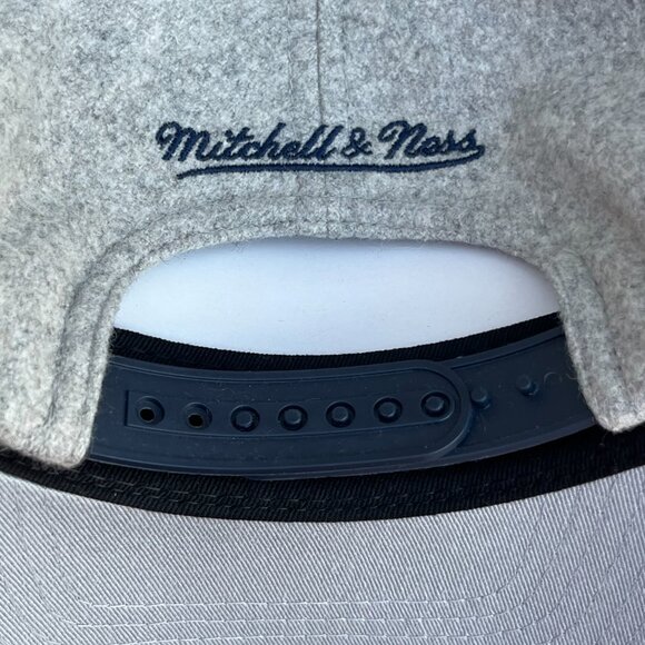 MITCHELL & NESS ATLANTA BRAVES MELTON WOOL PRO PINCH SNAPBACK HAT NEW - Picture 5 of 5